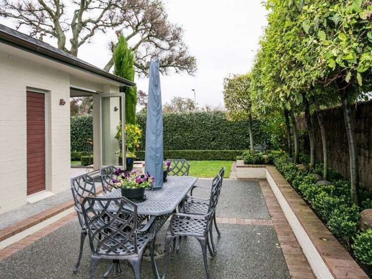 1b Neeve Place Taradale_9