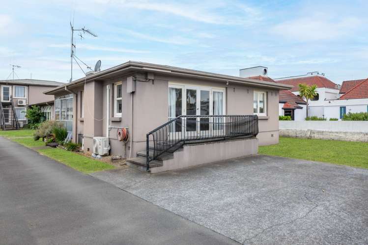 1/294 Ulster Street Whitiora_16