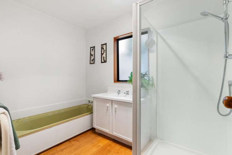 2/120 Riddell Road Glendowie_14