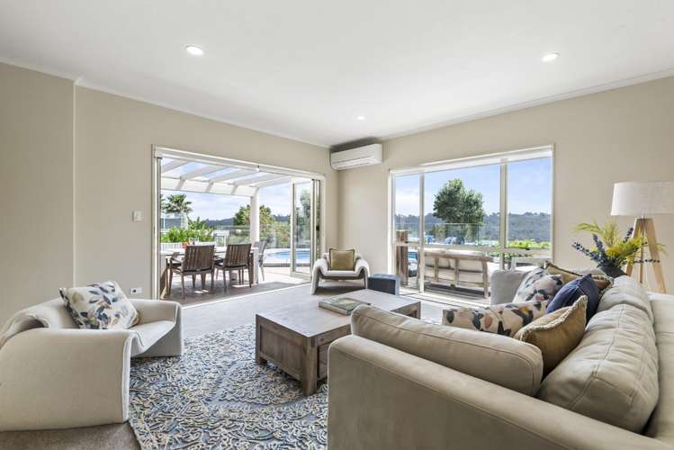 15 Rangi Avenue Schnapper Rock_1