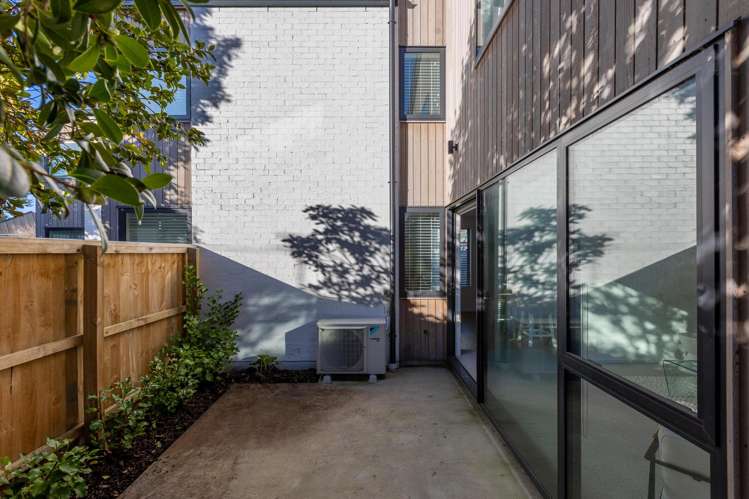 3/11 Lindores Street Addington_14