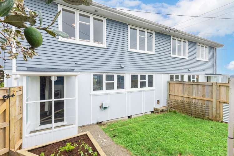 76-78 Sievers Grove Cannons Creek_11