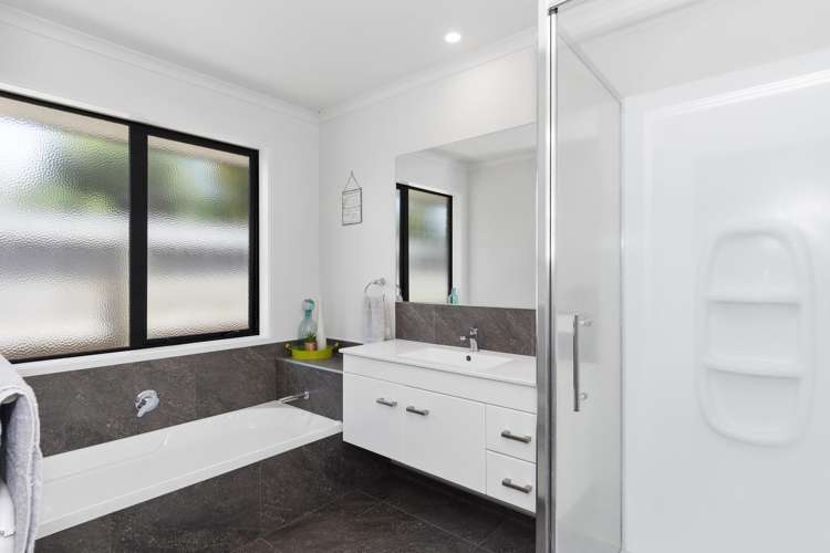 26 Rainey Crescent Papamoa_13