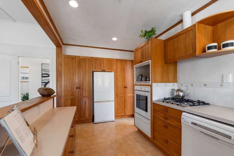 17 Hanlon Crescent Narrow Neck_11