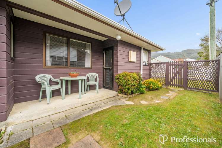 12A Korau Grove Stokes Valley_20