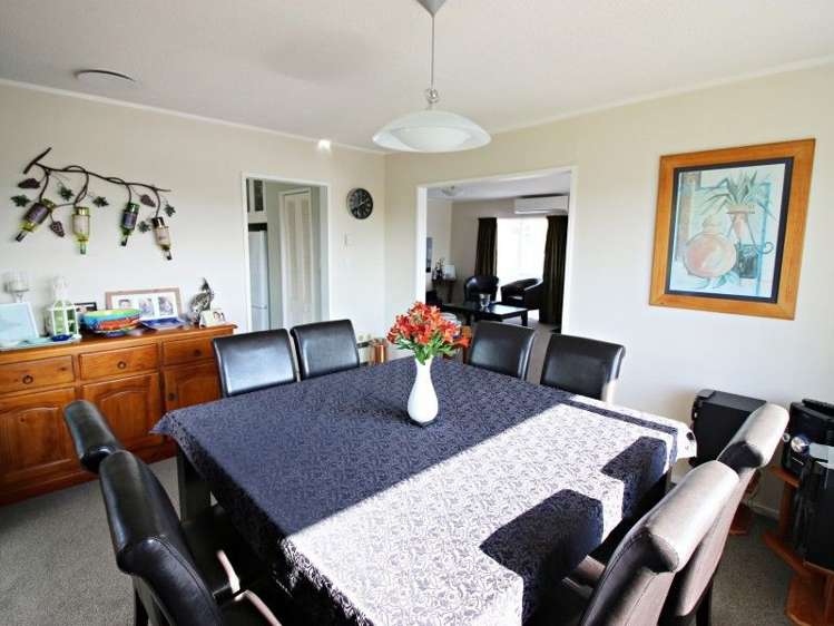 8 Deanna Avenue Morrinsville_6