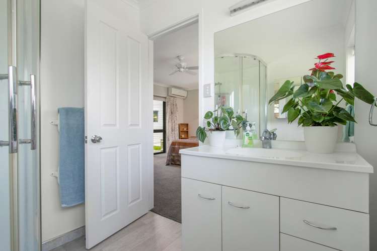 2 Bransley Grove Katikati_15