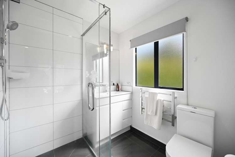 19 Montrose Crescent Huntington_14