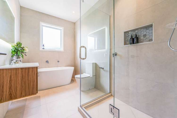 11 Spars Road Wainui_19