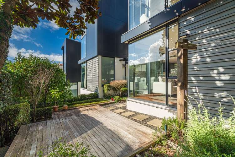 43 Scarborough Terrace Parnell_4