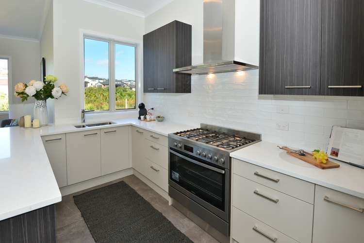 8 Parkview Drive Gulf Harbour_9