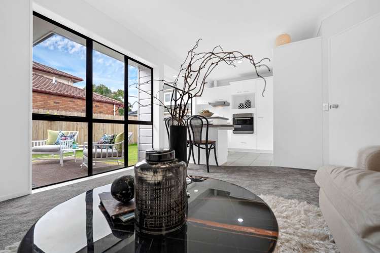1/25 Headcorn Place Botany Downs_23