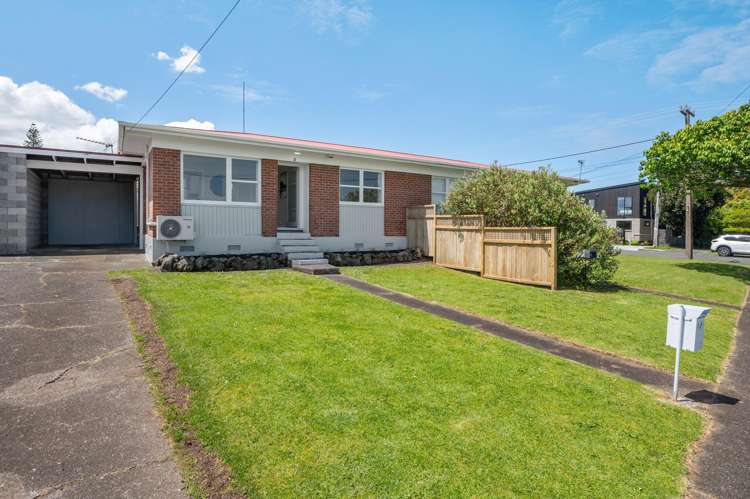 2/1 Kiekie Road Mangere Bridge_13