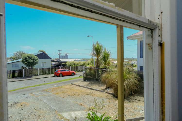 9 Alexander Terrace Greymouth_24