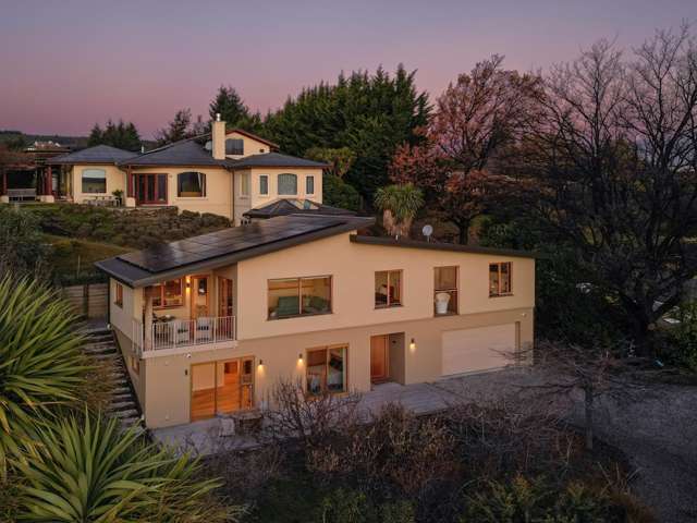Eco-Luxury Living with Unparalleled Lake Views