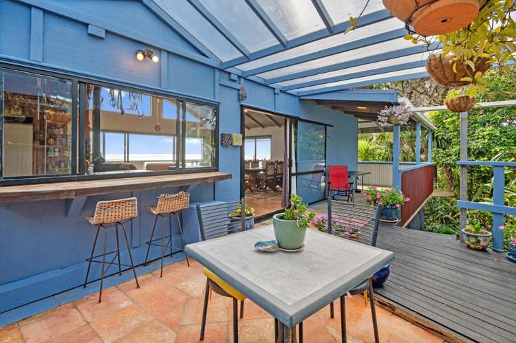 100 Seaview Road Piha_15