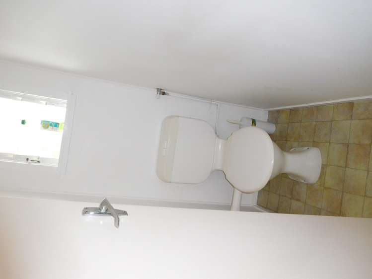 2/16 Margaret Place Milford_10