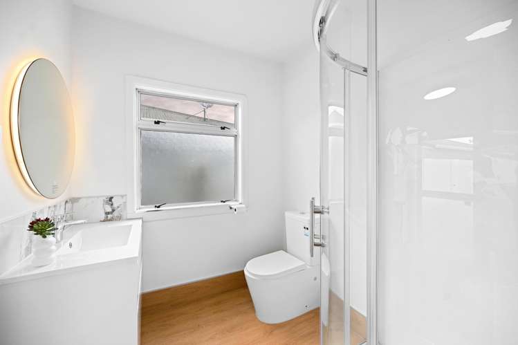 64 Cook Street Hamilton East_17