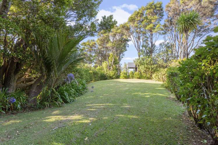 291 Forest Hill Road Waiatarua_27