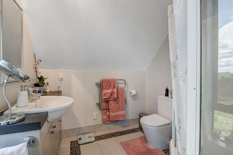 88 Pipitiwai Drive Helensville_17