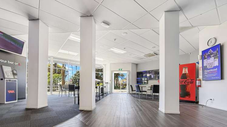 1-9 Clive Square Napier Cbd_8