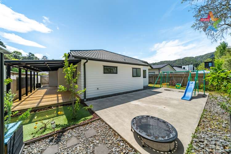 23 Poppy Watts Grove Stokes Valley_20