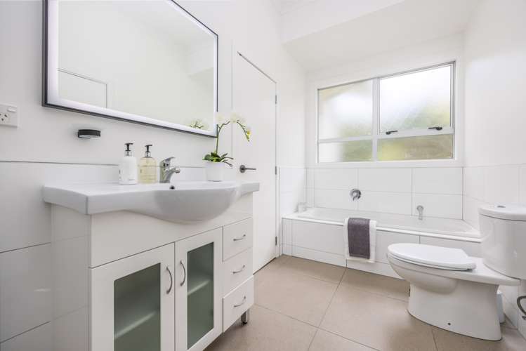 1266a New North Road Avondale_14