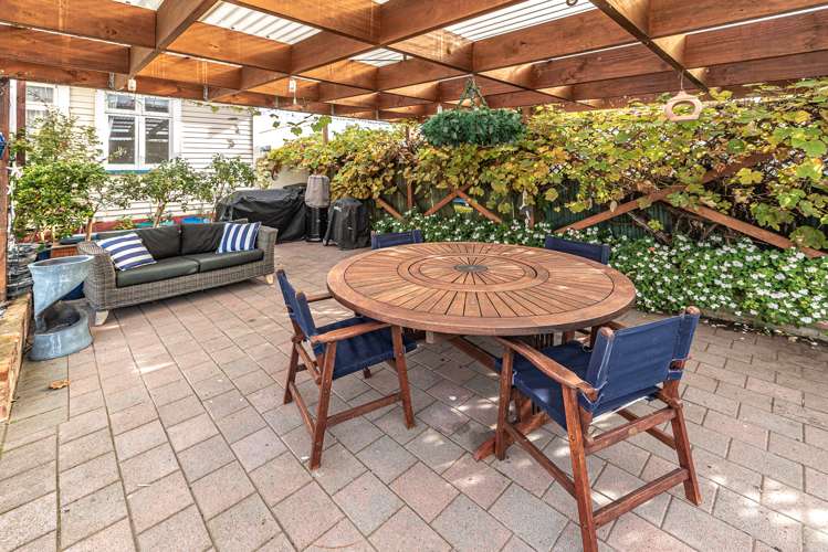 20 College Street College Estate_12