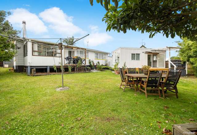 8A Howden Street Waiuku_1