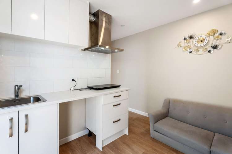 44 Kokowai Parade Hobsonville_13