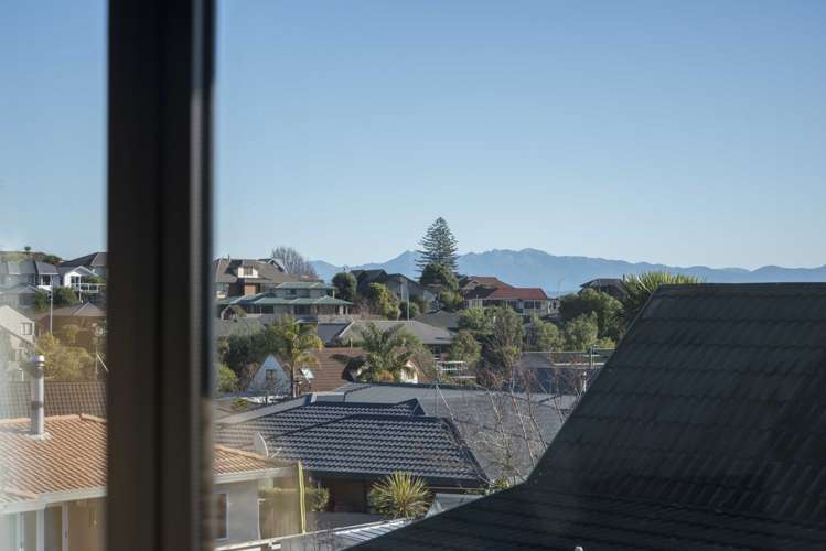 29 Farnham Drive Richmond_15