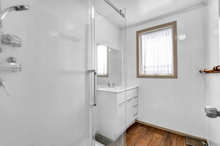 5 Ambury Place Merrilands_9