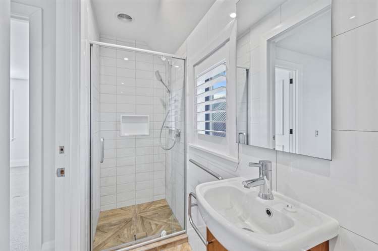 5 Merivale Lane Merivale_8
