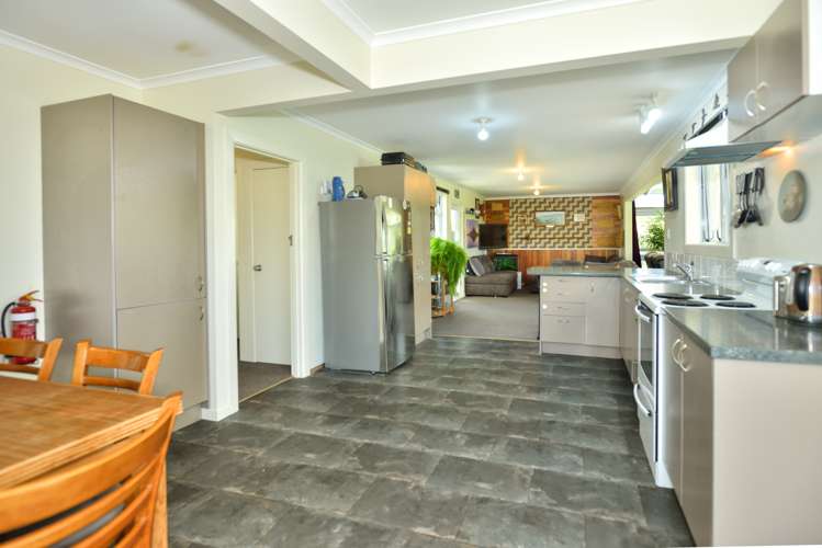 128 Tauwhareparae Road Tolaga Bay_7