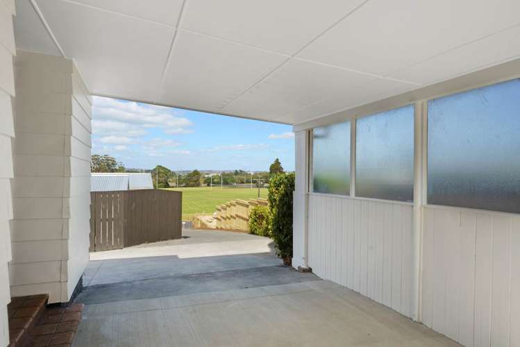 124 Archibald Road Kelston_23