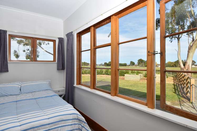 15 Brown Avenue Carterton_24