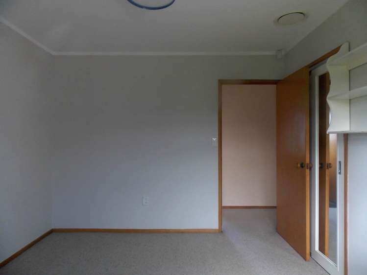 8 Muscat Place Henderson_13