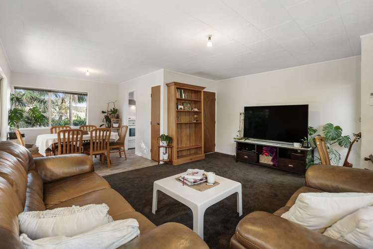 11 Glenties Lane Ellerslie_13