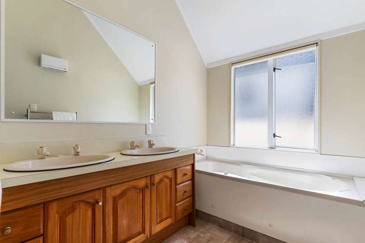 21b Cairnbrae Court Torbay_11