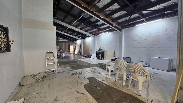 820 Karamu Road North Mayfair_5