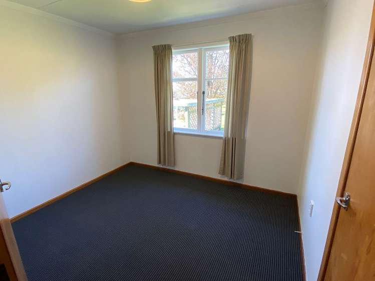 82 Totara Street Lansdowne_9