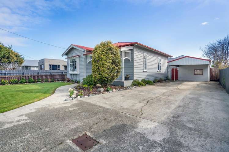 38 Queen Street Winton_23