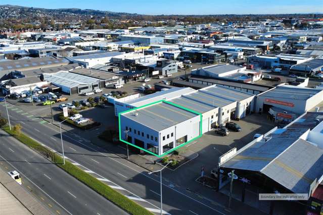 High Profile Sydenham Warehouse