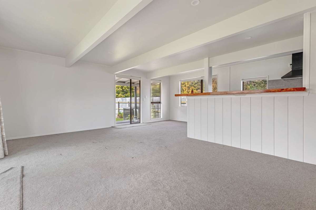 67 Douglas Street_5