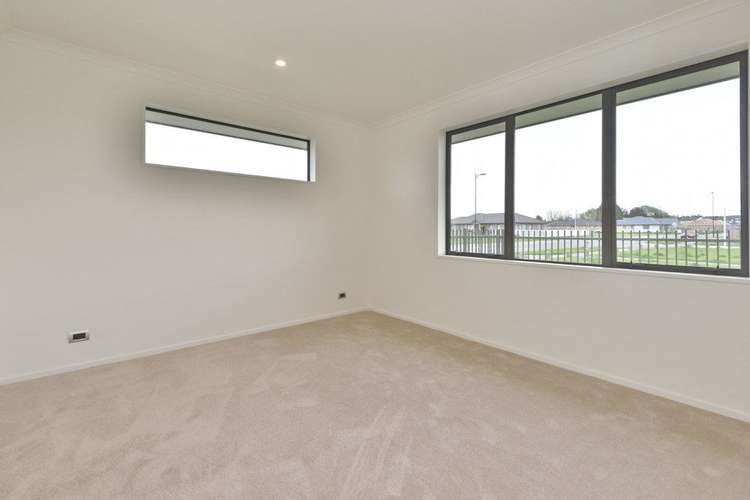 1 James Caird Lane Wigram_16