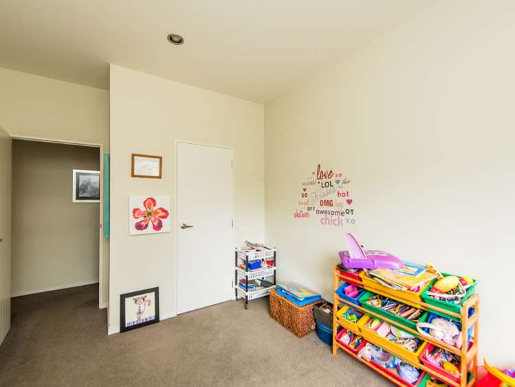 20 Lithgow Drive Otamatea_23