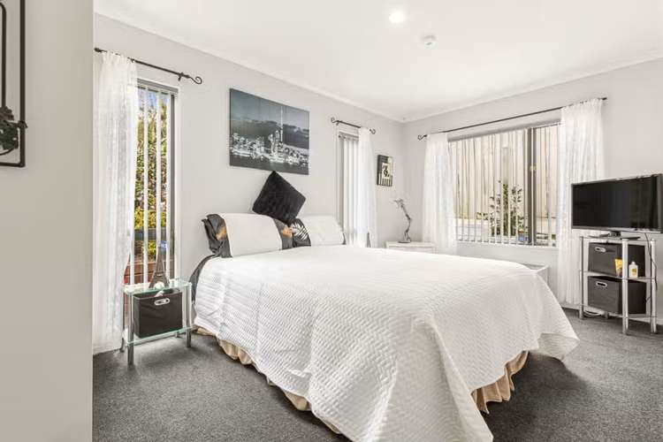  52 Hewlett Road Massey_9