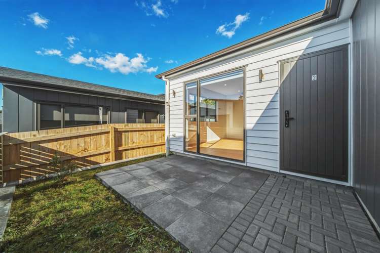 2/25 Hutchinson Avenue New Lynn_11