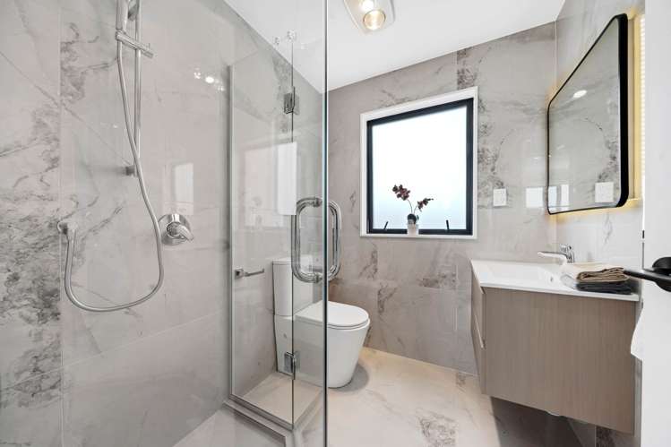 76 Koromeke Street Flat Bush_25