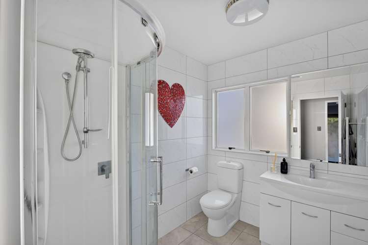 8 Gill Road Bay View_18